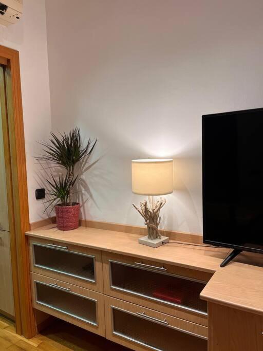 Apartmán Piso Centrico Y Acogedor Figueres  Exteriér fotografie